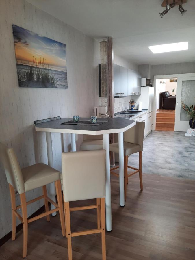 Ferienhaus In Hafennahe Apartment Сасниц Екстериор снимка