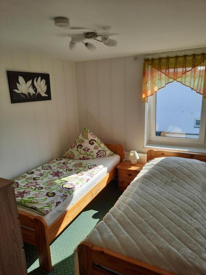 Ferienhaus In Hafennahe Apartment Сасниц Екстериор снимка