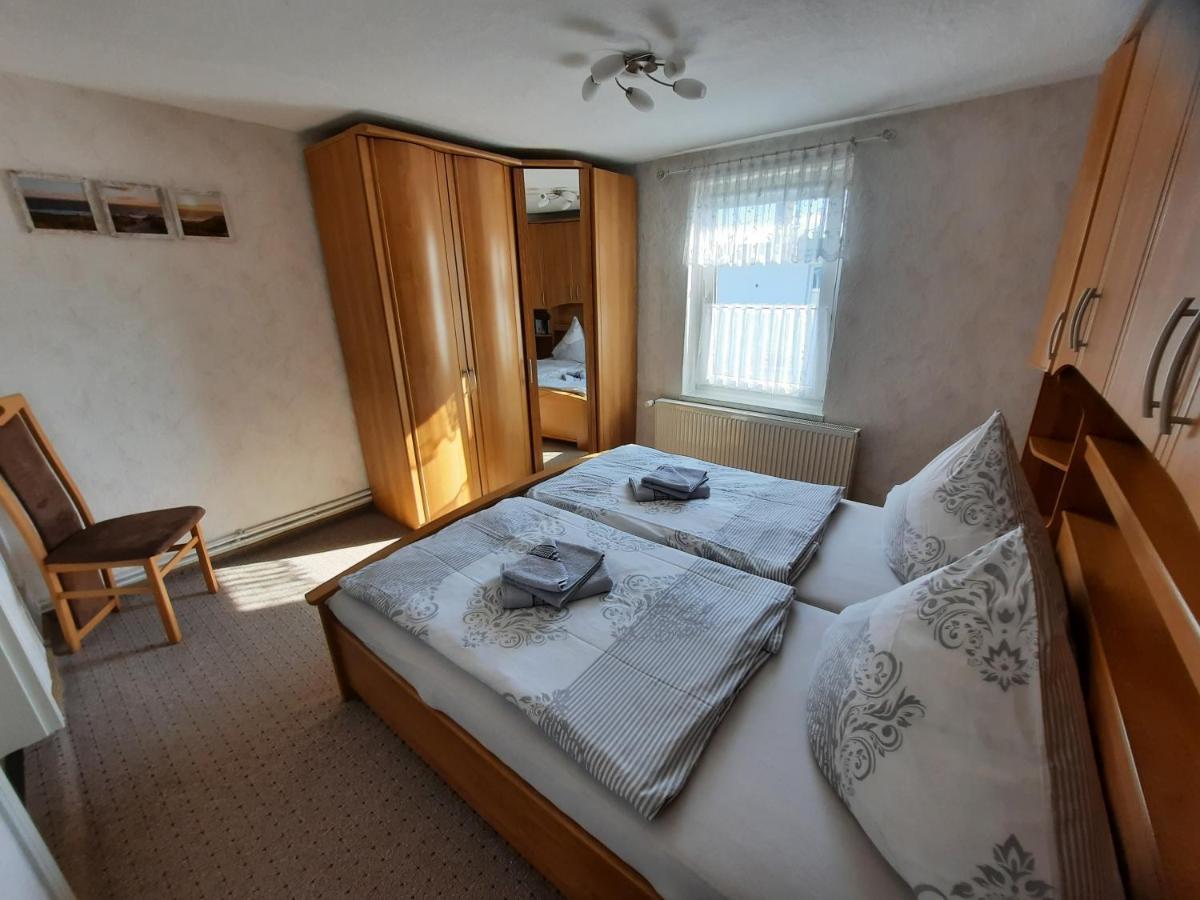 Ferienhaus In Hafennahe Apartment Сасниц Екстериор снимка